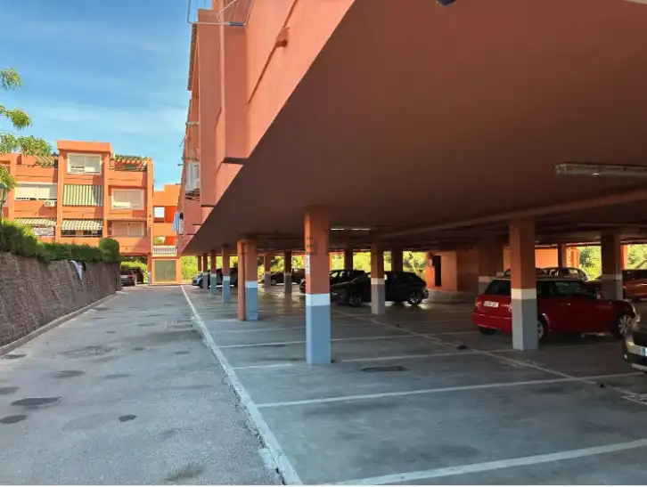 Pis amb piscina en venda a Los Camarotes de Getares, imagen 5