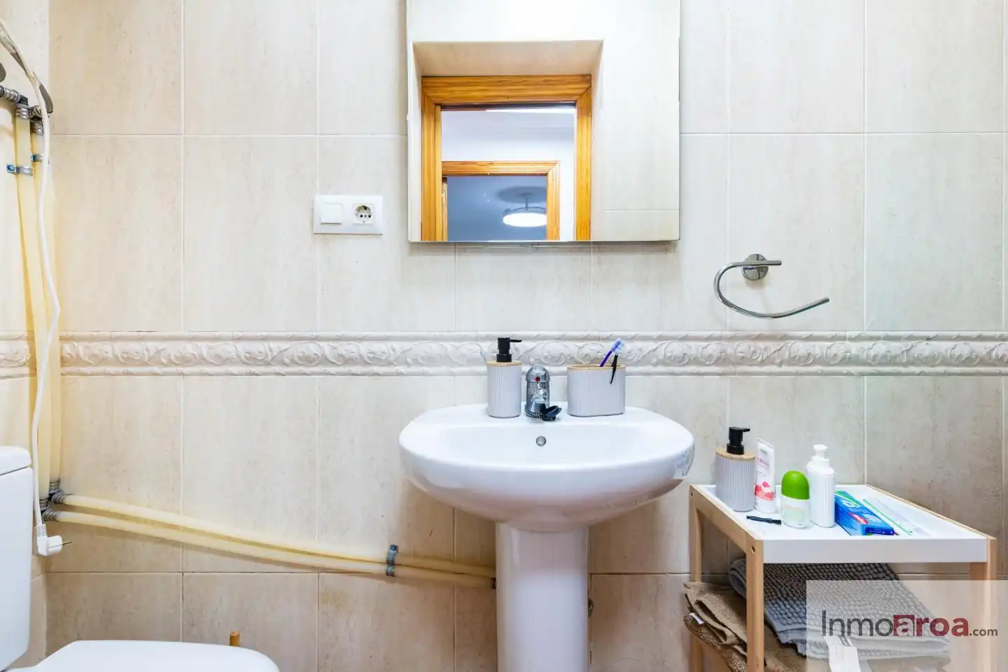 Bathroom of Flat for sale in Picassent  with Air Conditioner and Terrace