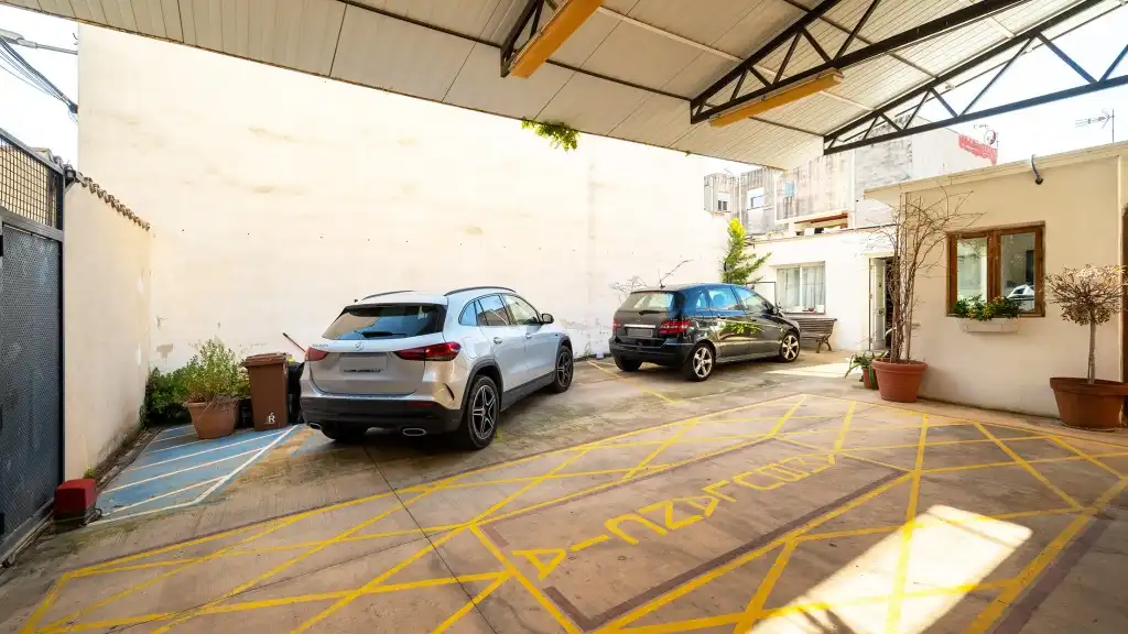 Parking de Finca rústica en venta en  Palma de Mallorca con Aire acondicionado, Jardín privado y Terraza