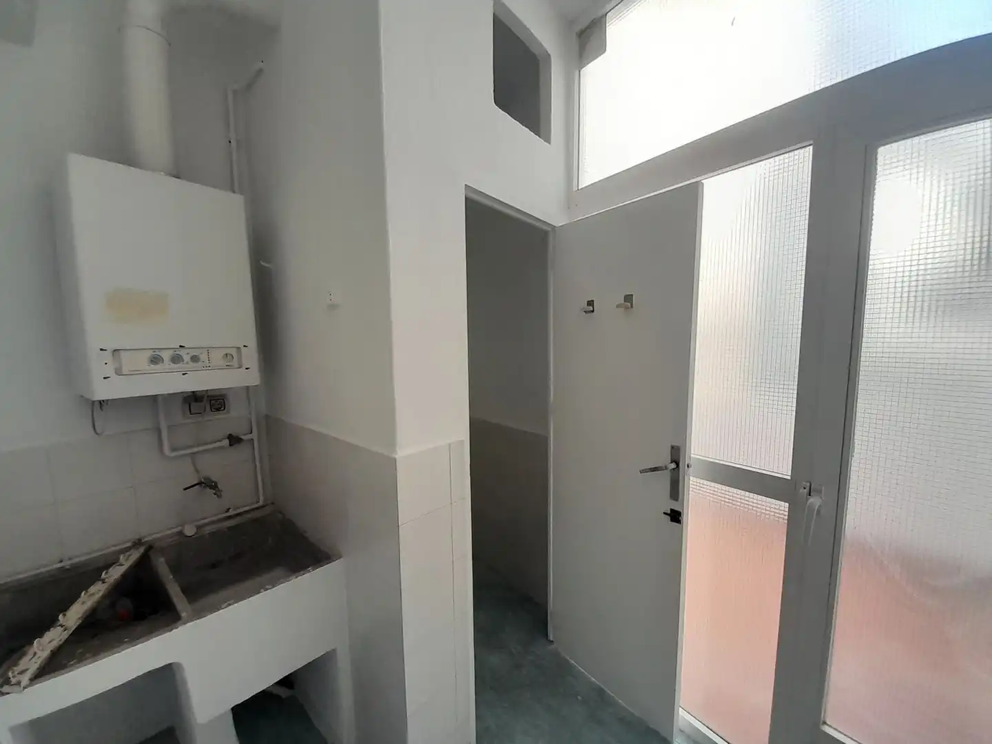 Flat for rent in Jaén  with Air Conditioner, Heating and Storage room