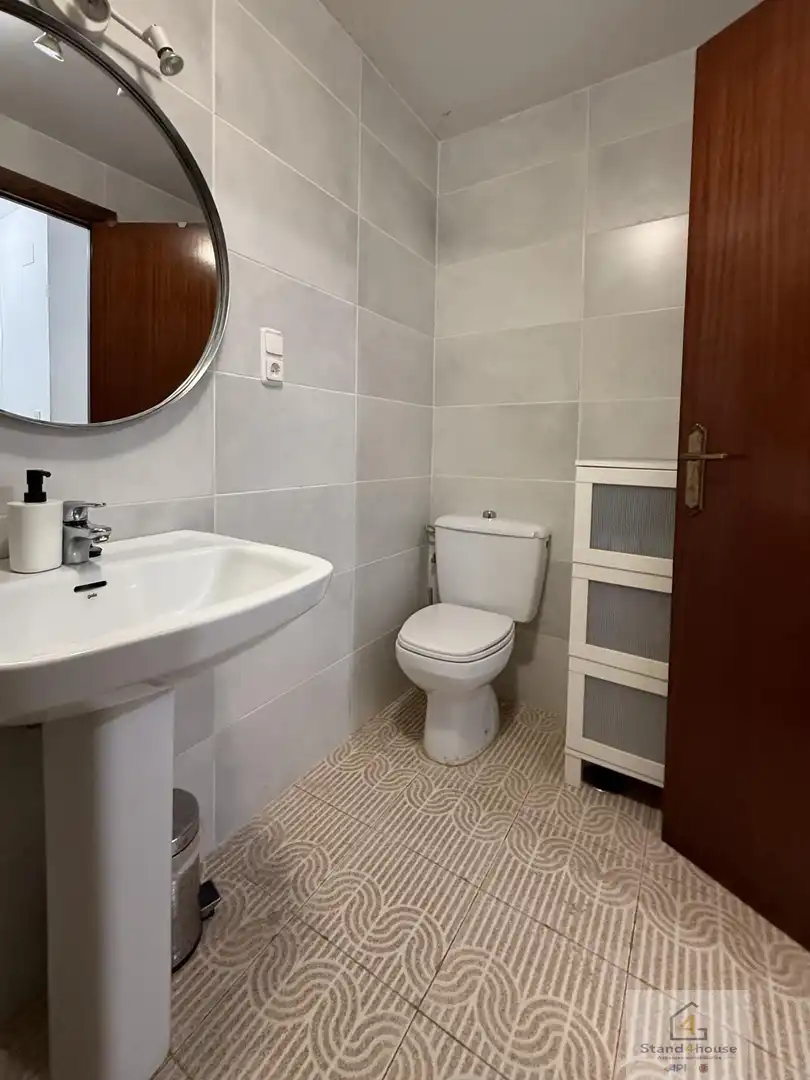 Bathroom of Flat for sale in Bollullos Par del Condado  with Air Conditioner, Heating and Furnished