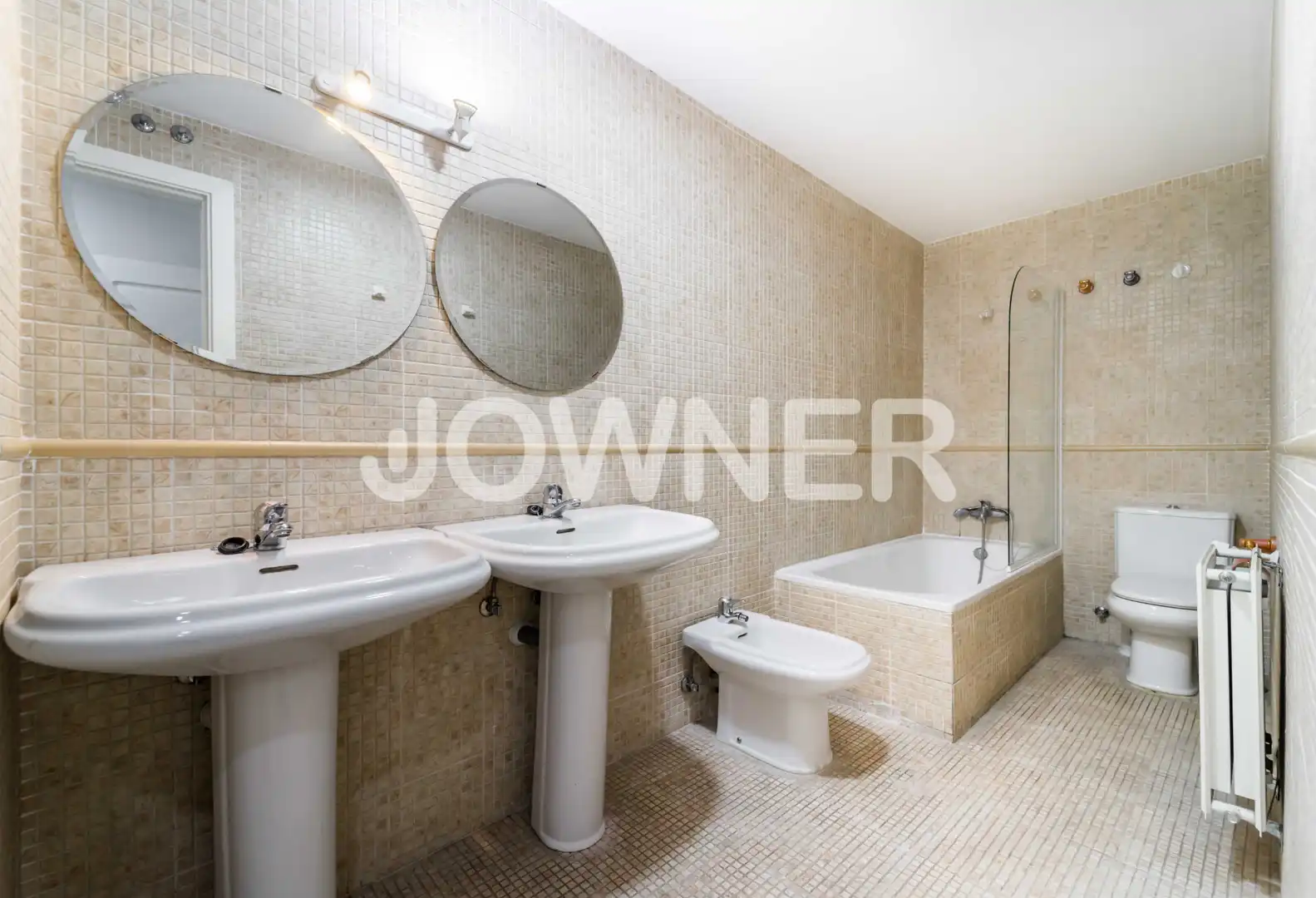Baño de Piso en venta en Madrid con Aire acondicionado, Calefacción y Amueblado