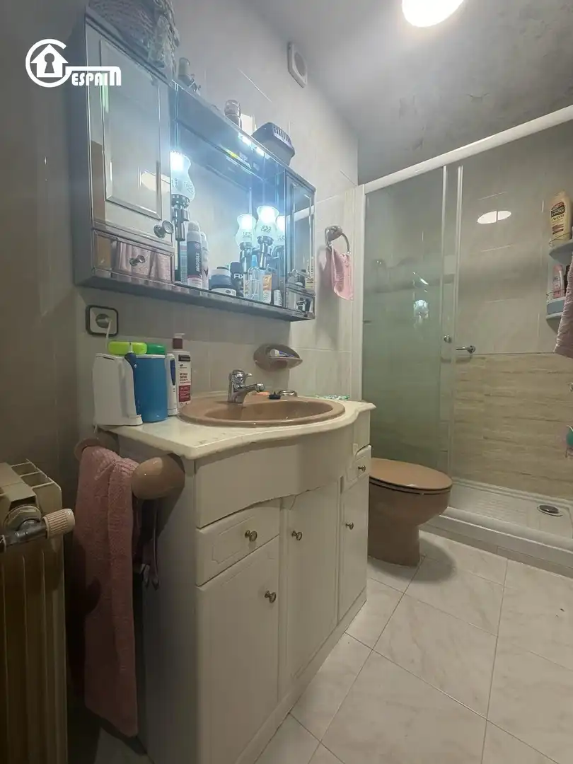 Baño de Piso en venta en Madrid con Aire acondicionado y Calefacción