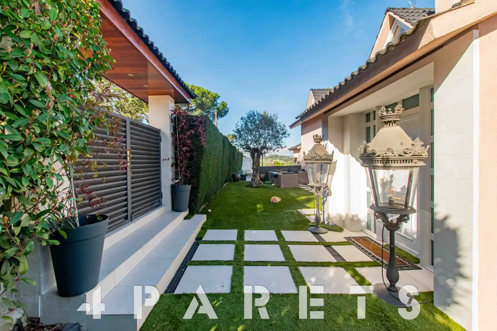 House with terrace for sale in Carrer del Bages, imagen 4