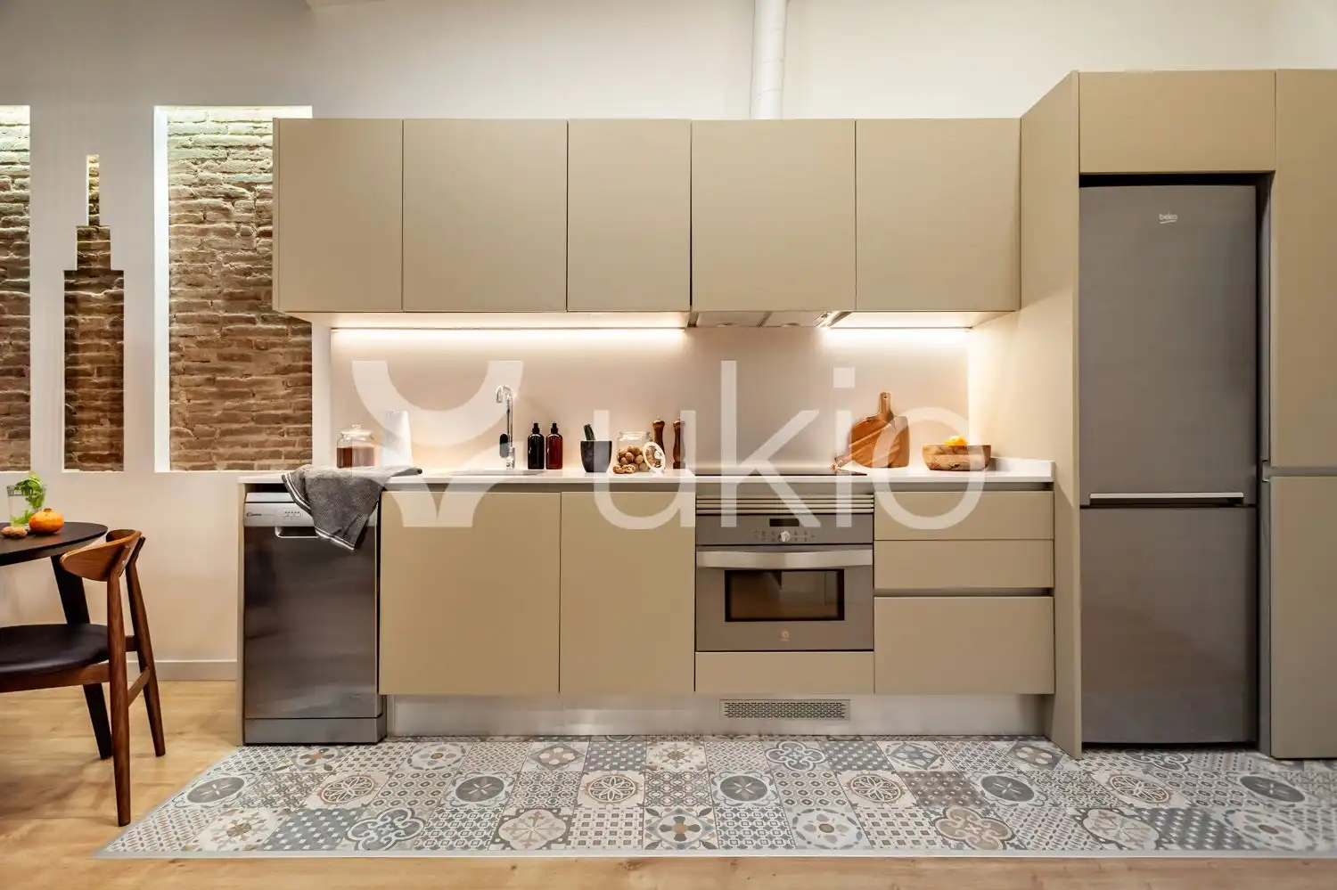 Apartment with terrace to rent in Carrer de Milà i Fontanals, imagen 10