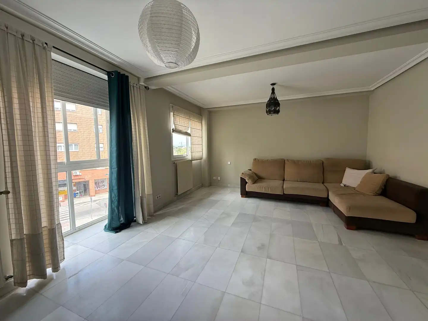 Wohnzimmer von Wohnung zur Miete in  Madrid Capital mit Klimaanlage, Heizung und Terrasse