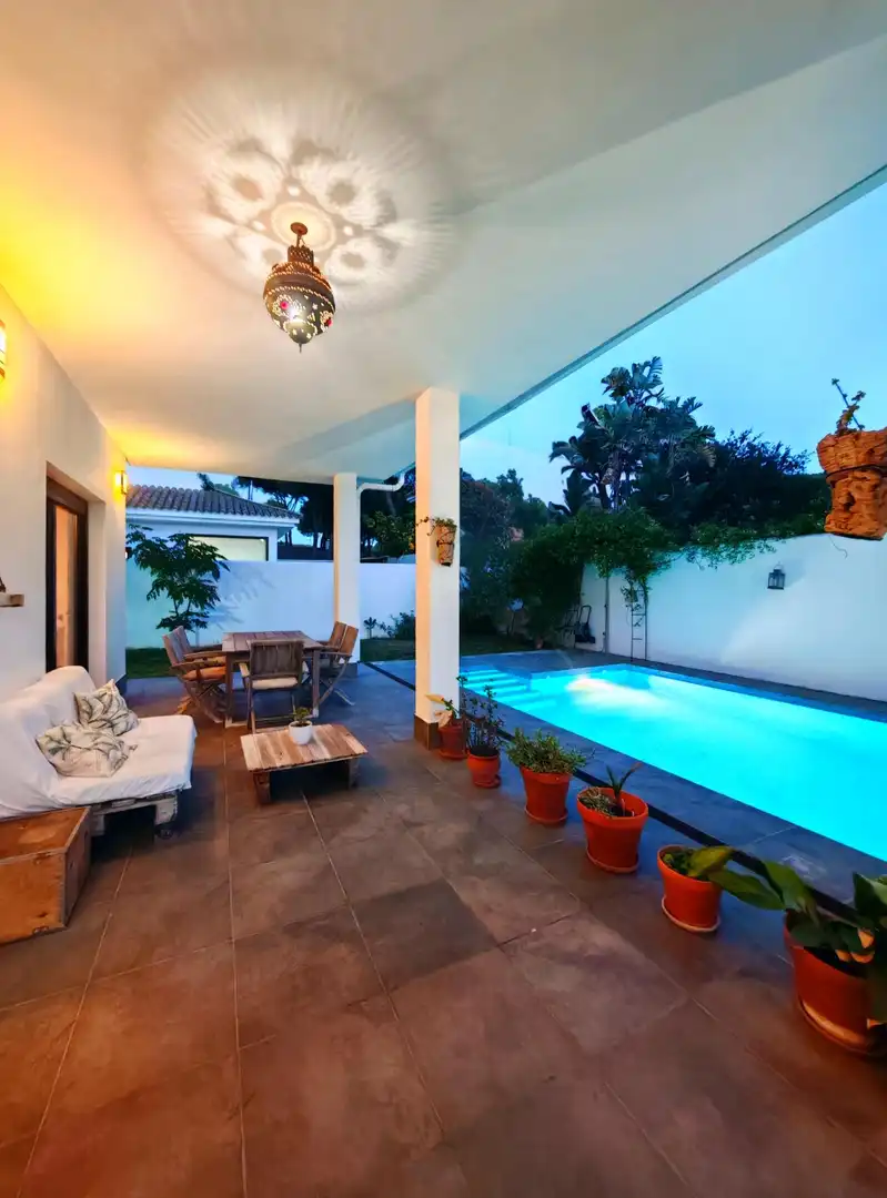 Piscina de Casa o chalet en venta en Chiclana de la Frontera con Aire acondicionado, Jardín privado y Terraza