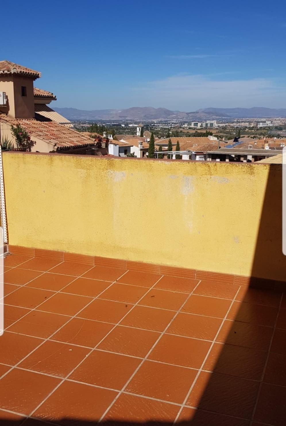 Terrasse von Dachboden zur Miete in La Zubia mit Möbliert