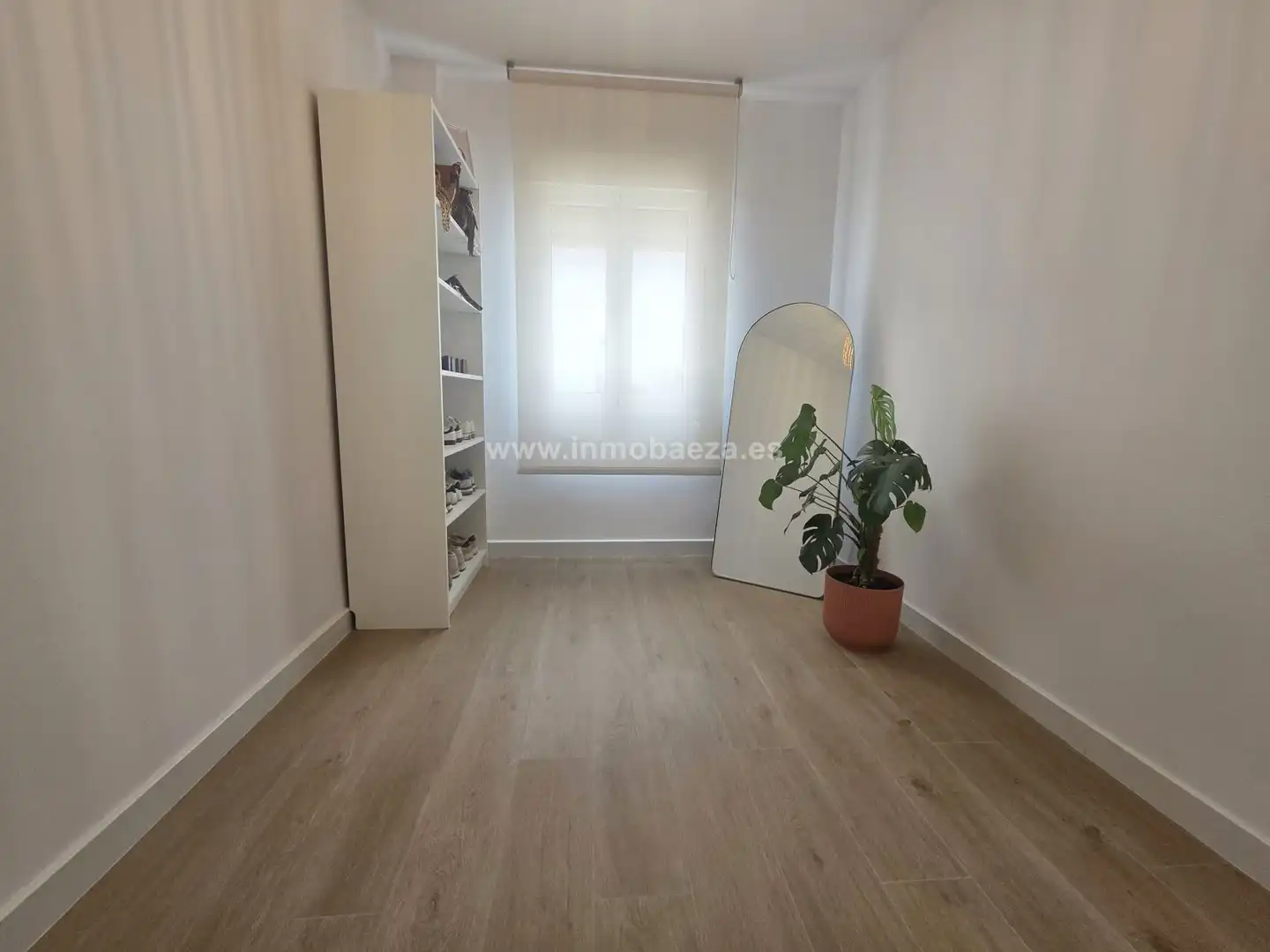 Dormitori de Casa o xalet en venda en Ibros amb Terrassa i Traster