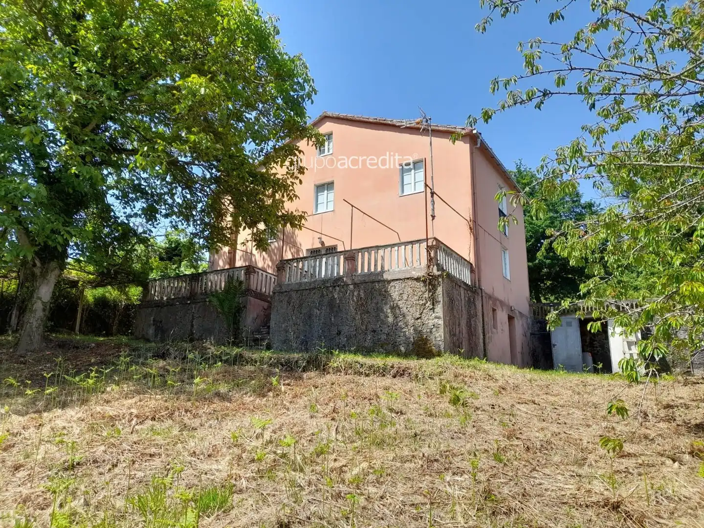 Vista exterior de Casa o xalet en venda en Abegondo amb Calefacció i Terrassa