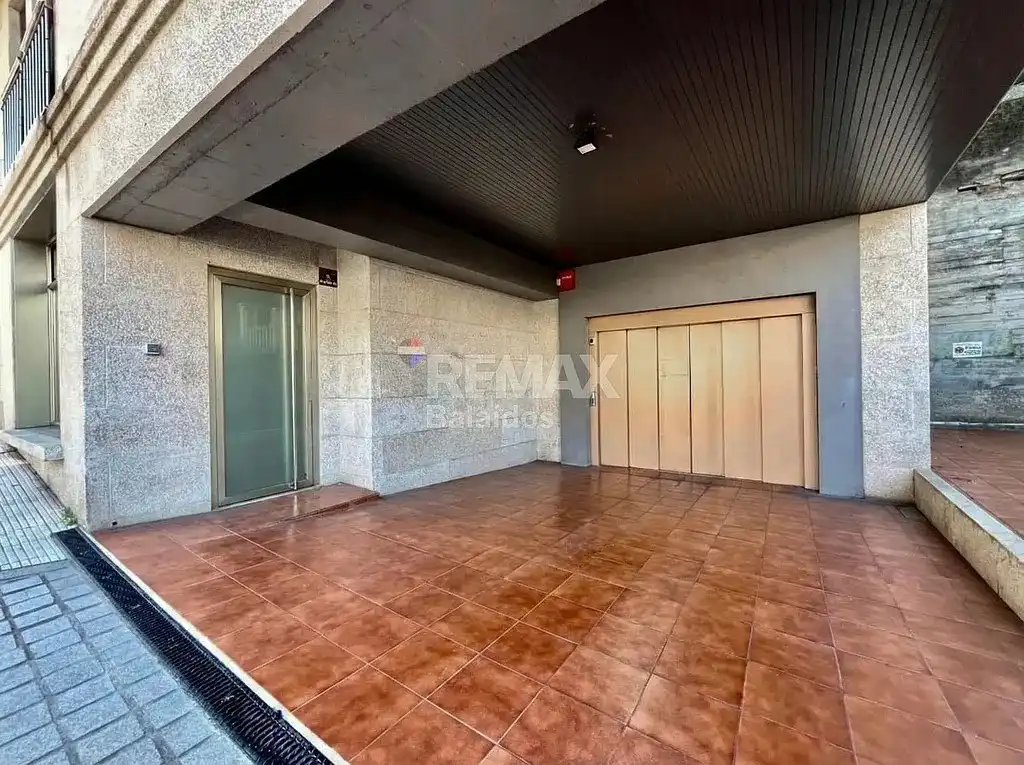 Flat for sale in Rúa Tomás A. Alonso, Bouzas