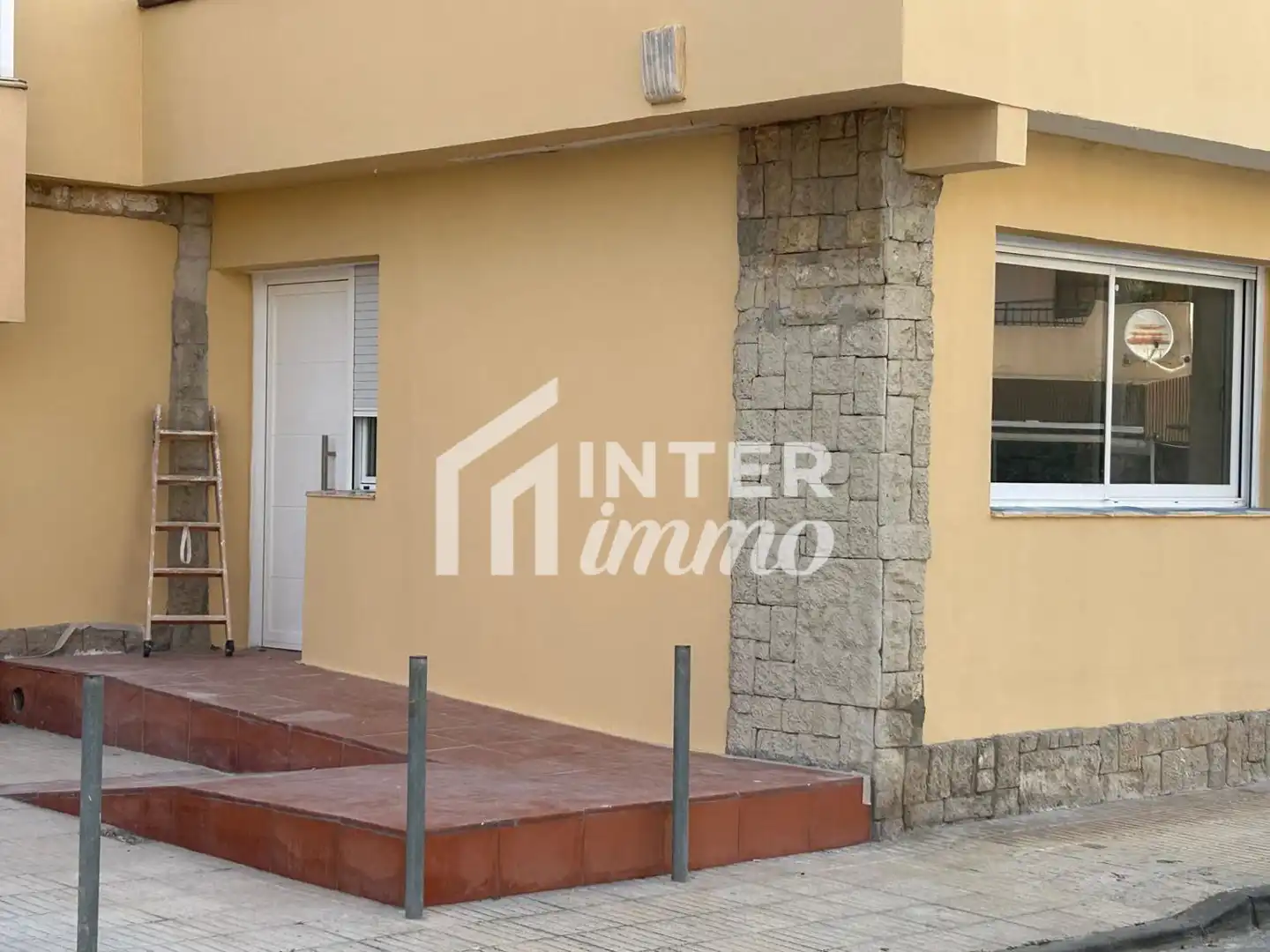Apartment for sale in Calle Roca Negra 3