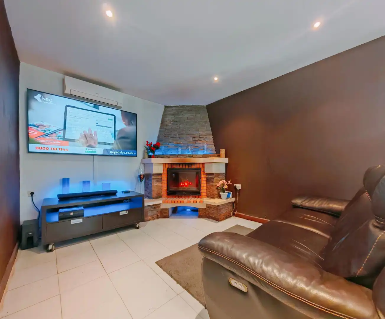 Living room of Houses for sale in Chiclana de la Frontera  with Air Conditioner, Swimming Pool and Furnished