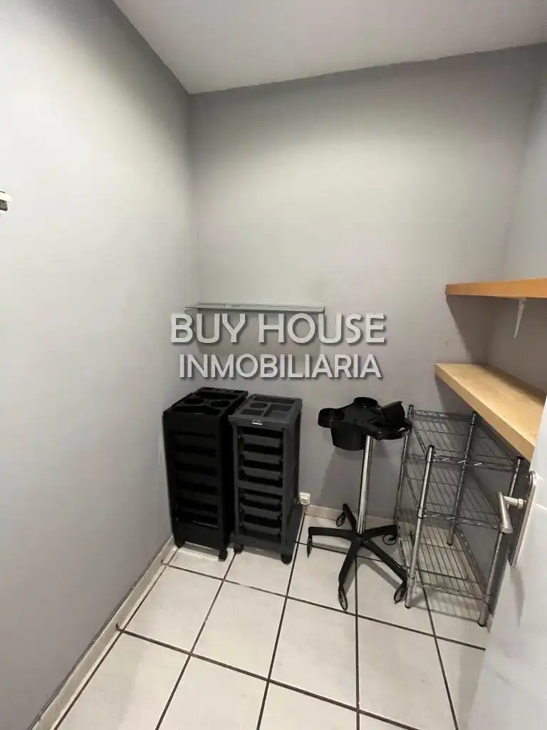 Business premises for sale in Avenida Avenida Europa, imagen 17