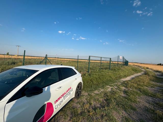 Terreno en Venta en Calle Villa Romana, 2 en Almenara de Adaja