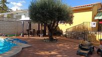 Garden of House or chalet for sale in Navalagamella  with Heating, Private garden and Terrace