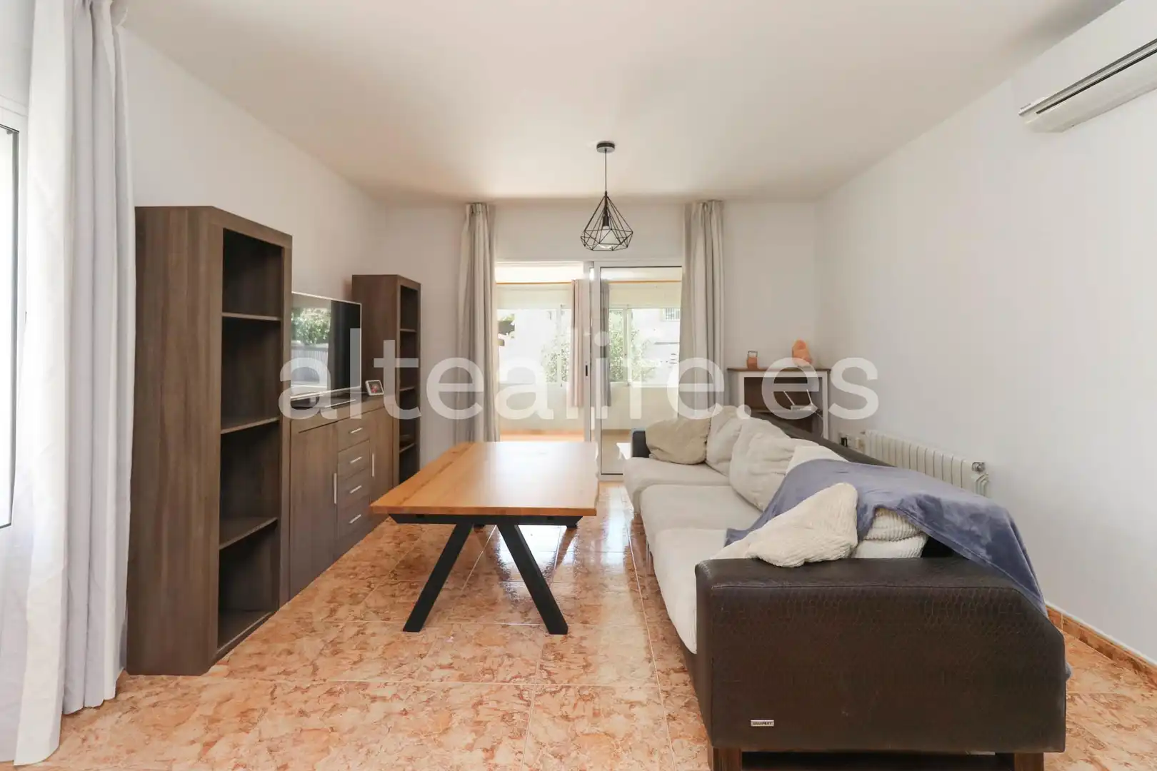 Casa o xalet de lloguer a Calle Londres, El Tossal - Bello Horizonte