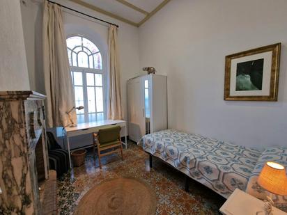 Bedroom of Flat to share in  Sevilla Capital  with Air Conditioner, Heating and Private garden