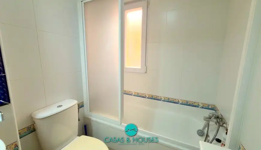 Bathroom of Detached homes for sale in La Manga del Mar Menor  with Air Conditioner, Heating and Private garden