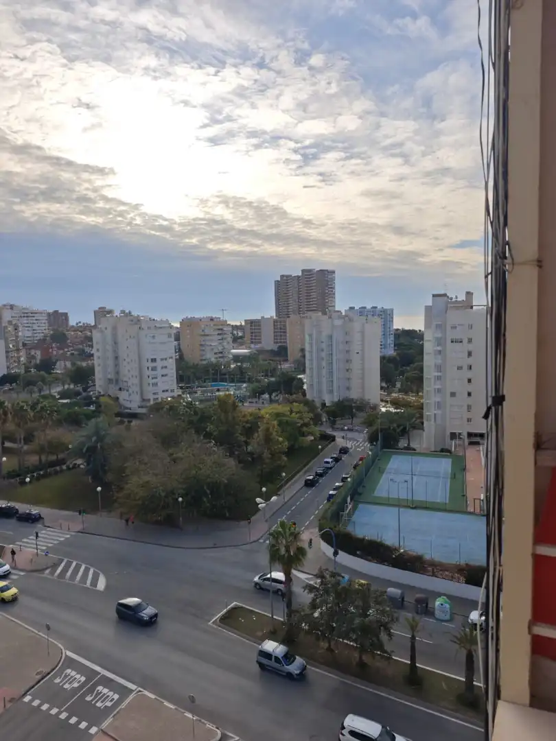 Vista exterior de Apartament de lloguer en Alicante / Alacant amb Aire condicionat, Calefacció i Terrassa