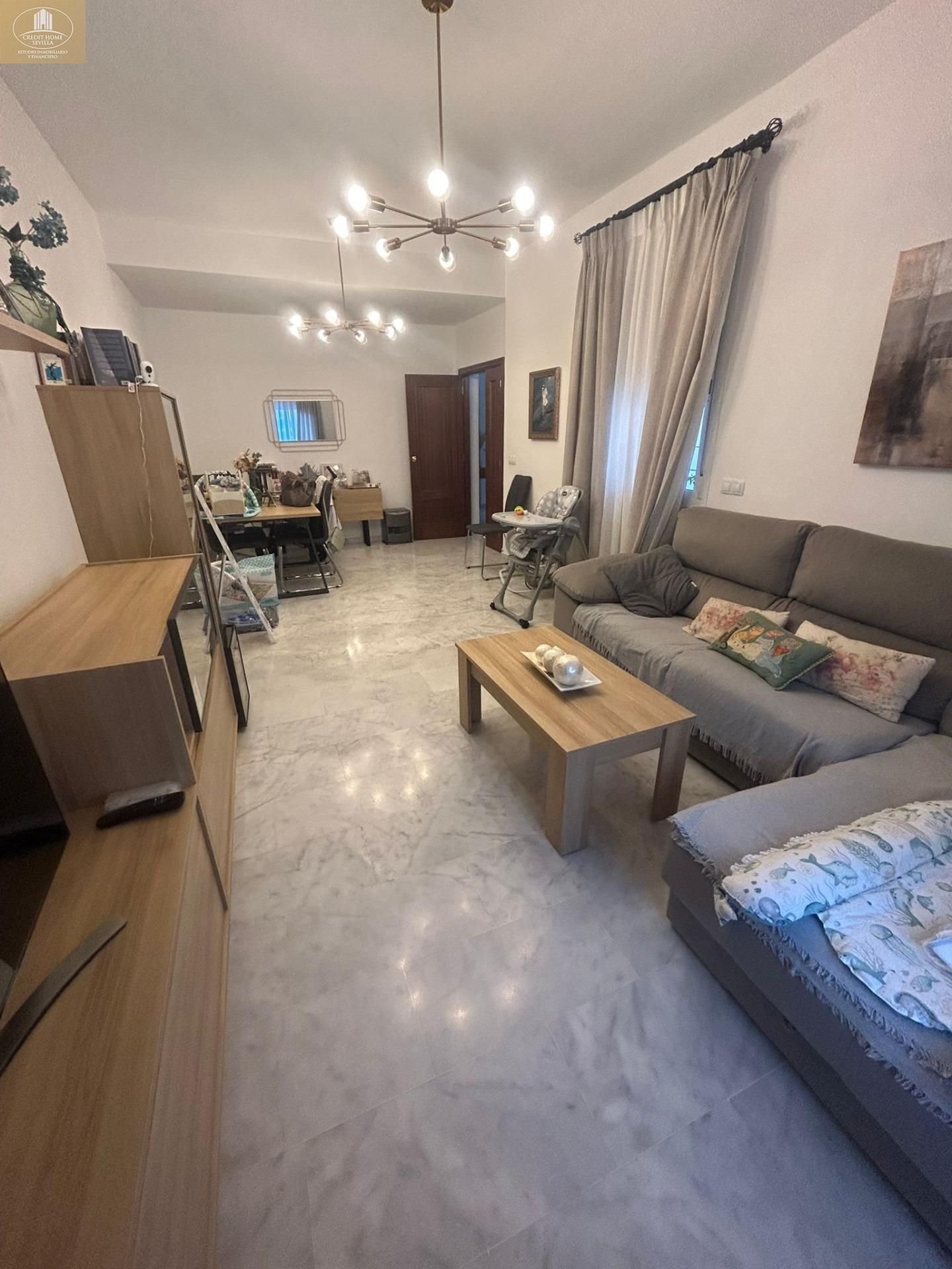 Single-family semi-detached for sale in  POETA JOSE LEON, Villanueva del Ariscal