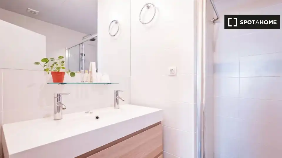 Flat with terrace to rent in Eixample, imagen 9