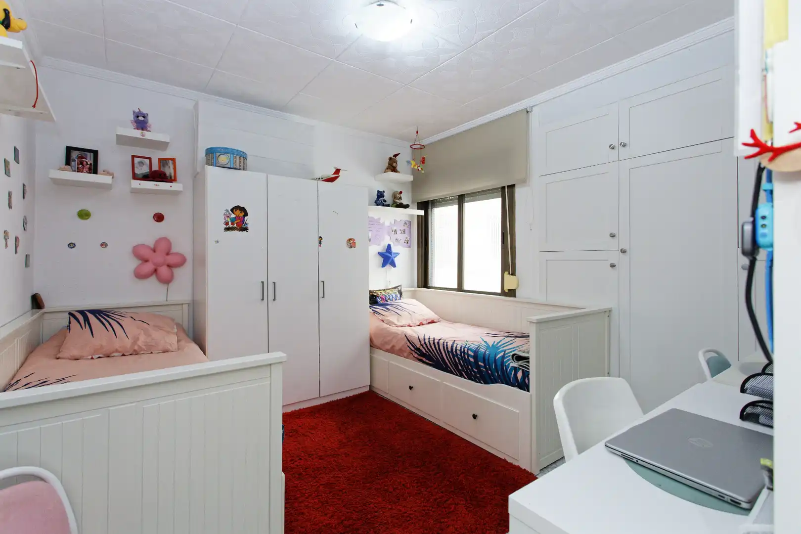 Bedroom of Flat for sale in Terrassa  with Air Conditioner and Balcony