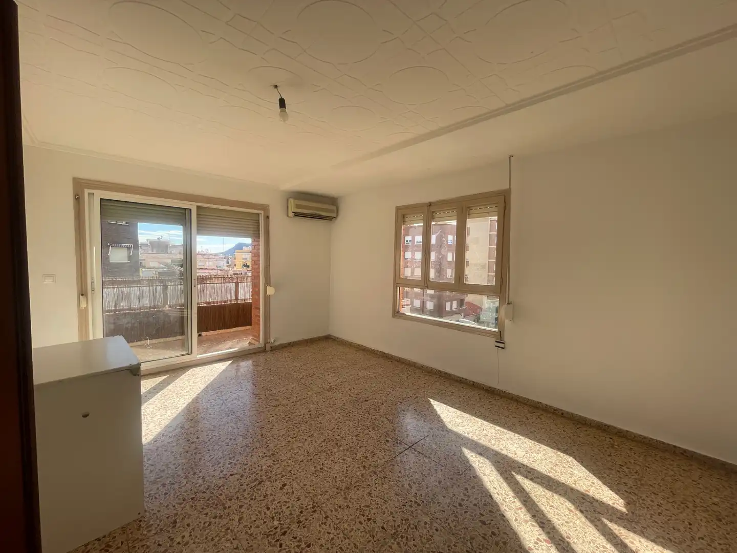 Flat for rent in Calle Fray Luis de Granada, 25, Plaza Castelar - Mercado Central