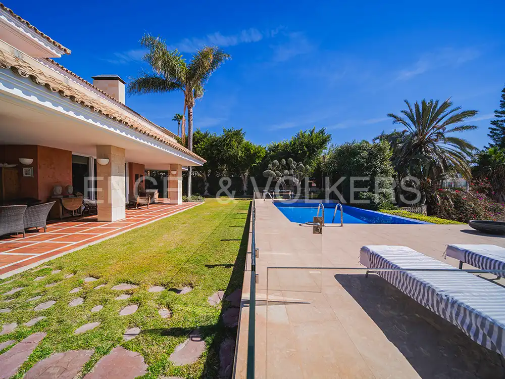 Villa con piscina in vendita a Avinguda de la Costa Blanca, imagen 9