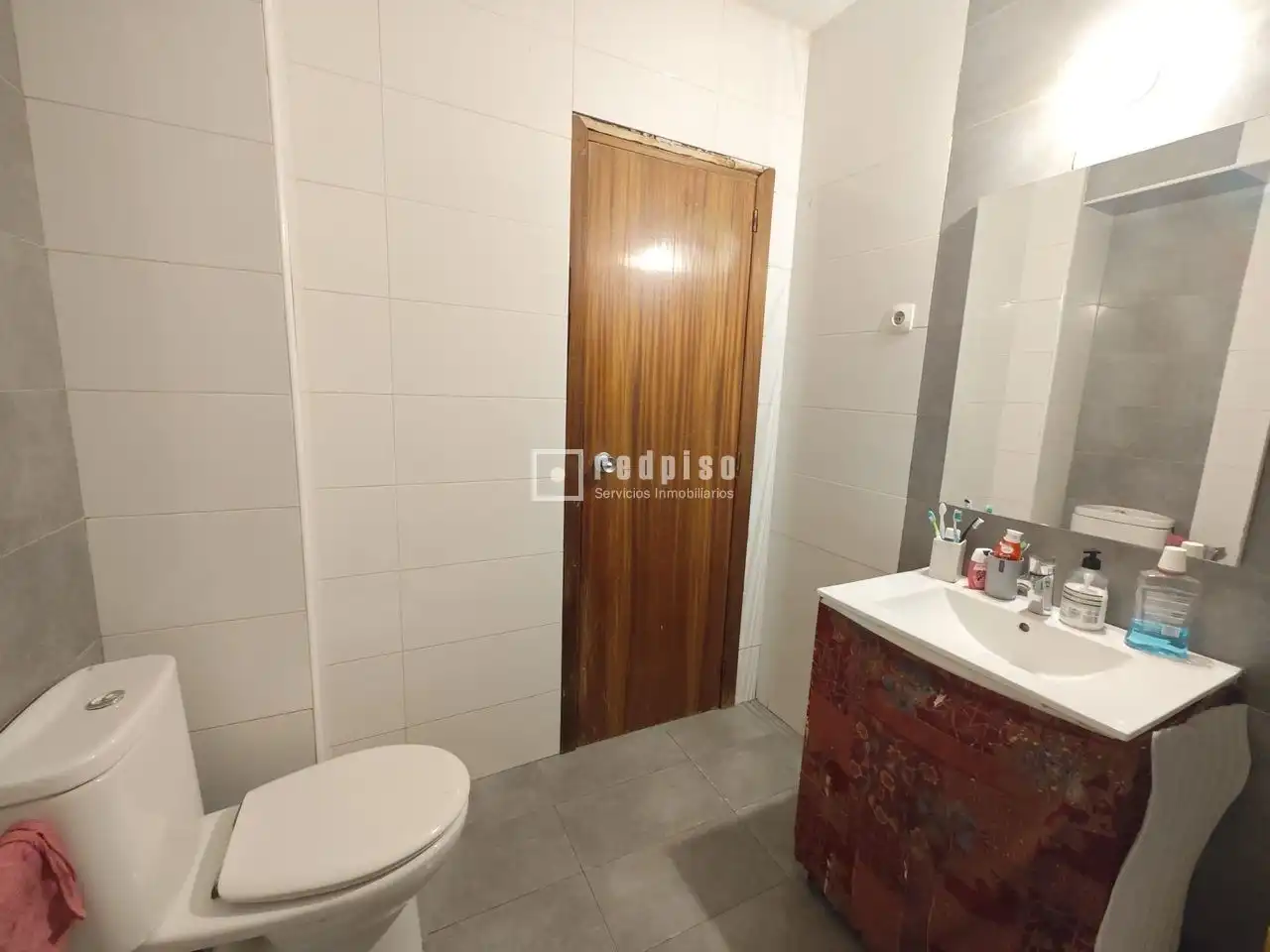 Bany de Pis en venda en Madrid amb Calefacció i Parquet