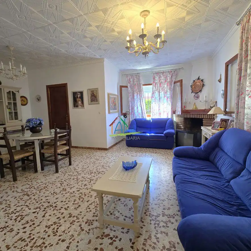 Sala de estar de Casa o chalet en venta en Almonte con Calefacción, Terraza y Trastero
