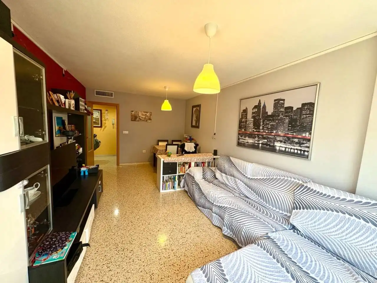 Sala de estar de Piso en venta en Alicante / Alacant con Aire acondicionado, Trastero y Balcón