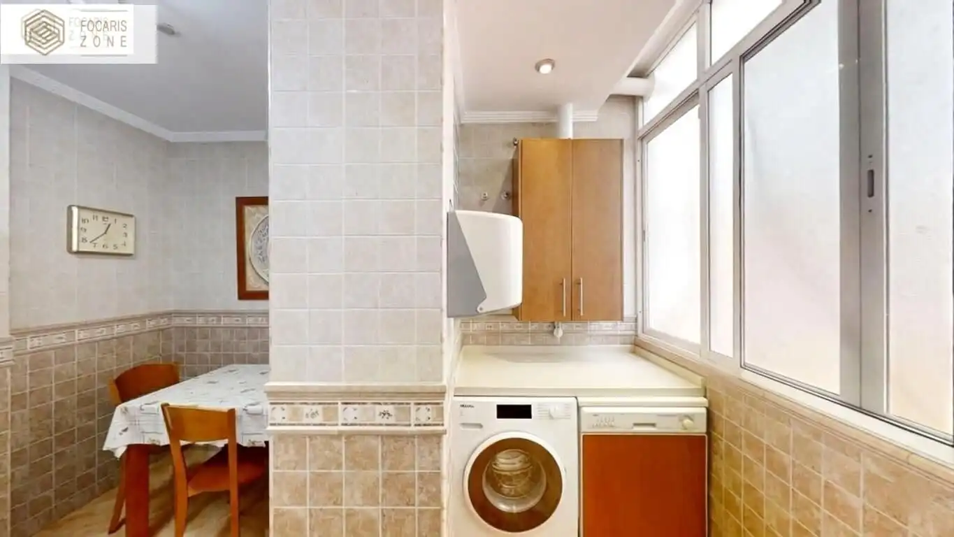 Cocina de Piso en venta en Málaga con Aire acondicionado, Terraza y Trastero