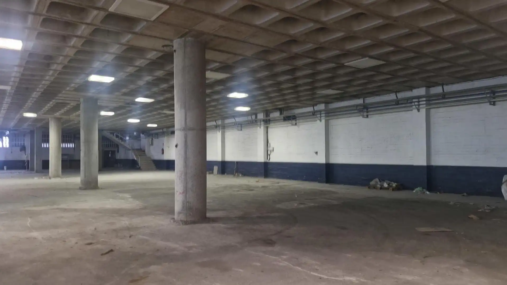 Nau industrial de lloguer en Narón