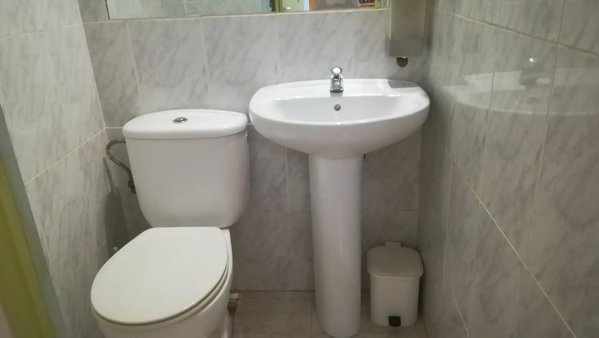 Business premises for sale in Castillo Jeneralaren Kalea, imagen 8