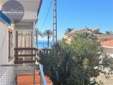 Piso con balcón en venta en Calle Cala Blanca 25