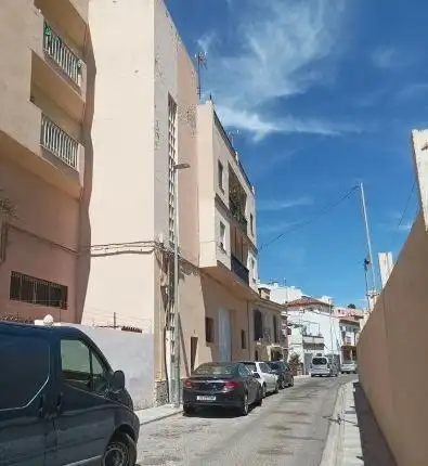 Piso en venta en Calle ISAAC ALBENIZ 1, imagen 2