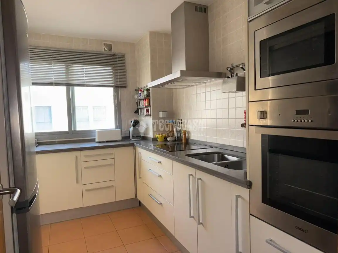 Cocina de Ático en venta en La Algaba con Aire acondicionado y Terraza