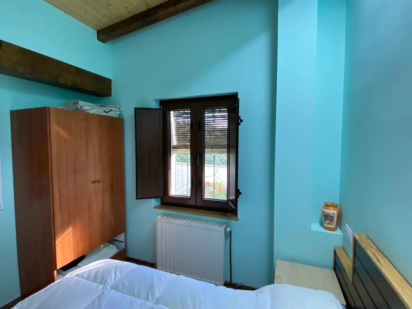 Dormitori de Casa o xalet en venda en Burgos amb Parquet, Traster i Moblat