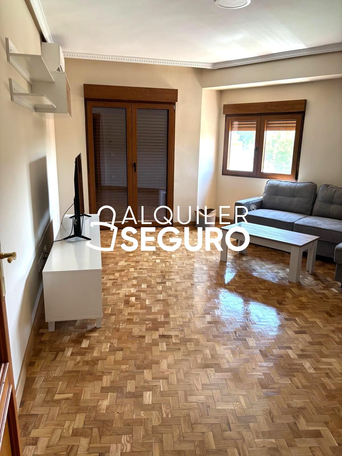 Living room of Flat to rent in Almonacid de Zorita  with Air Conditioner, Terrace and Furnished