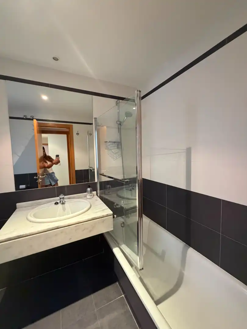 Baño de Apartamento de alquiler en Ciudad Real con Amueblado