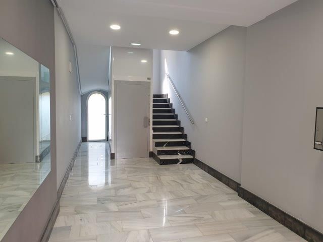 Flat to rent in  Huesca Capital  with Air Conditioner, Heating and Balcony