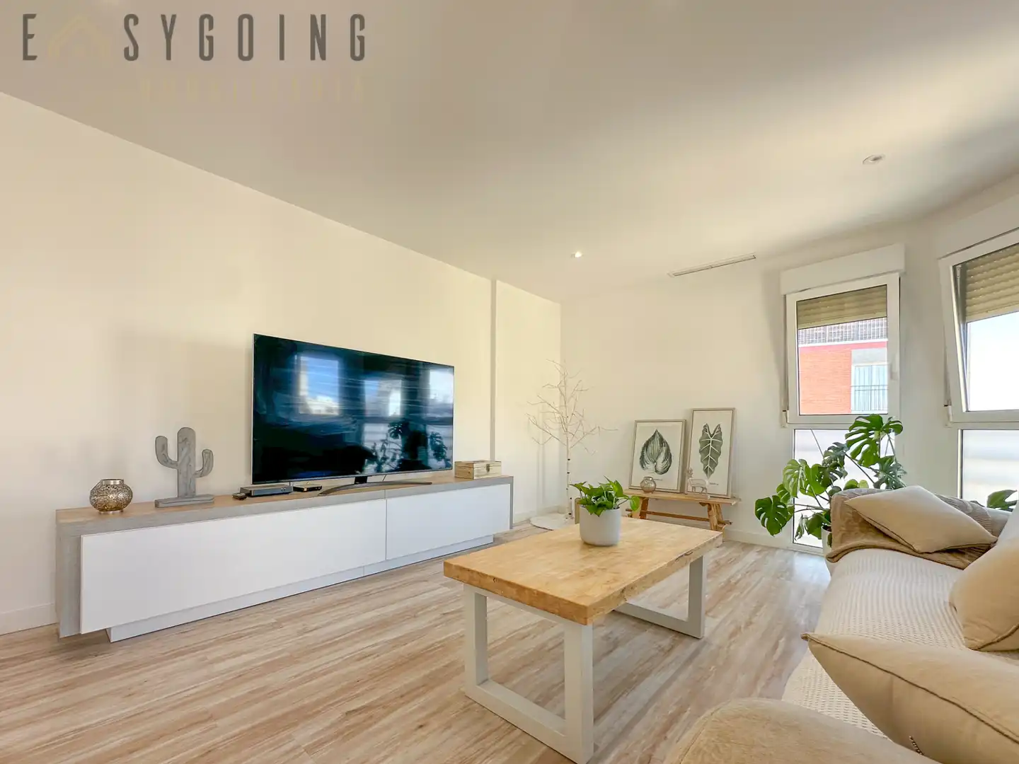 Sala de estar de Ático en venta en Elche / Elx con Aire acondicionado, Terraza y Amueblado