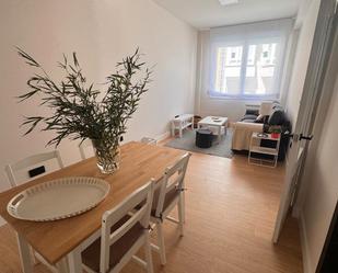 Living room of Flat to rent in A Coruña Capital   with Heating, Parquet flooring and Furnished