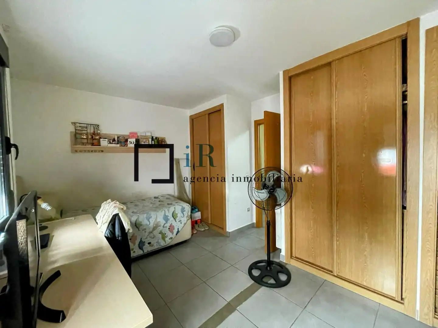 Bedroom of Flat for sale in Cobeja