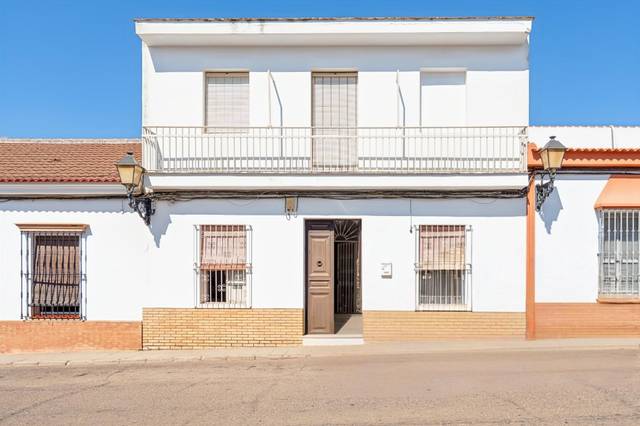 Casa-chalet en Venta en Calle la Parrilla en Almonte ciudad