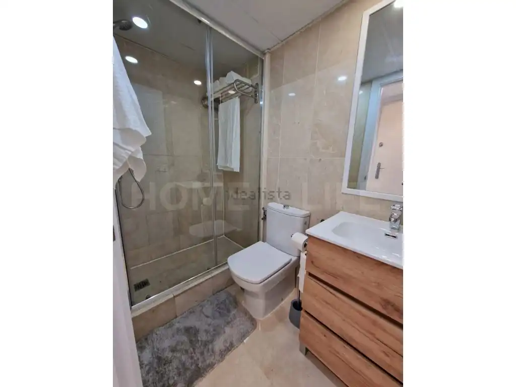 Badezimmer von Maisonette zum Verkauf in Benalmádena mit Klimaanlage, Privatgarten und Terrasse