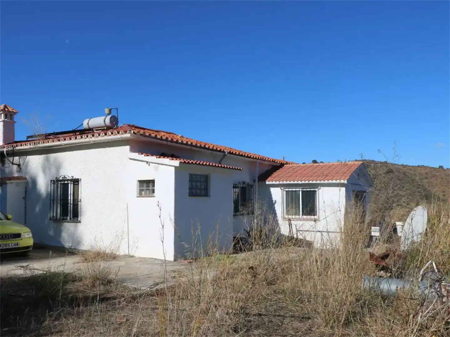 Vista exterior de Finca rústica en venda en Málaga Capital amb Aire condicionat i Piscina