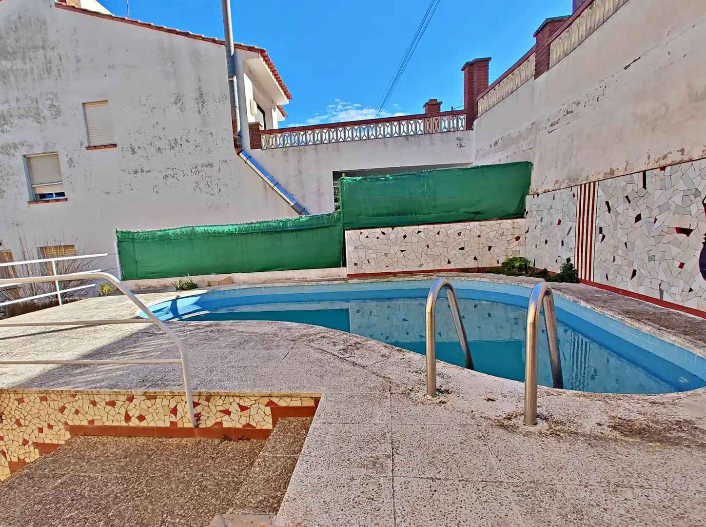 Swimming pool of Houses for sale in Creixell  with Air Conditioner, Heating and Terrace