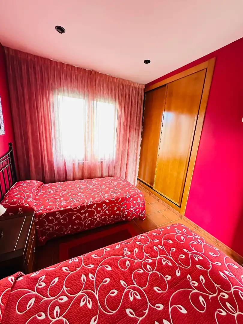 Habitación de Casa o chalet en venta en Mojados con Calefacción, Jardín privado y Terraza